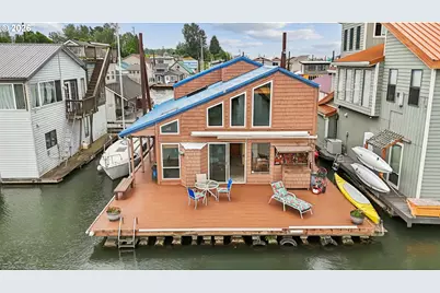 18989 NE Marine Dr #15, Portland, OR 97230 - Photo 36