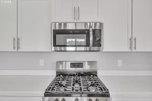 5698 Edward Ct, Albany, OR 97321 - Photo 10