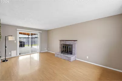 1082 Dondea St, Springfield, OR 97478 - Photo 12