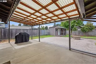 1082 Dondea St, Springfield, OR 97478 - Photo 24