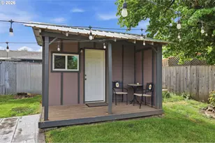 1082 Dondea St, Springfield, OR 97478 - Photo 26