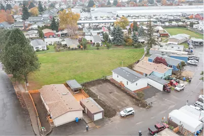 3223 Comber Ct NE, Salem, OR 97305 - Photo 38