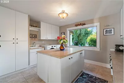 4961 Green Mountain Rd, Kalama, WA 98625 - Photo 16