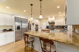 245 Fairway Village Ln, Roseburg, OR 97471 - Photo 18