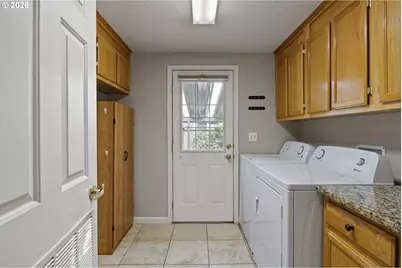 3355 N Delta Hwy #55, Eugene, OR 97408 - Photo 30