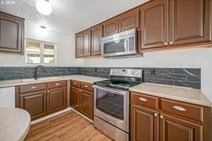 1103 N Springbrook Rd, Newberg, OR 97132 - Photo 12