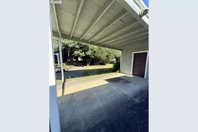 1103 N Springbrook Rd, Newberg, OR 97132 - Photo 4