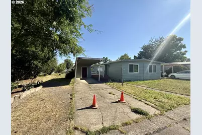 1103 N Springbrook Rd, Newberg, OR 97132 - Photo 2