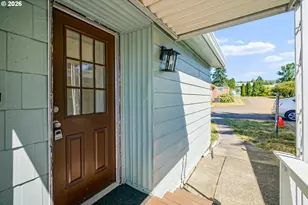 1103 N Springbrook Rd, Newberg, OR 97132 - Photo 4