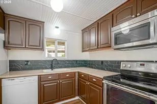 1103 N Springbrook Rd, Newberg, OR 97132 - Photo 16