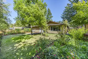 2258 Brittany St, Eugene, OR 97405 - Photo 30