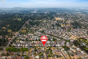 15215 NE Schuyler Ct, Portland, OR 97230 - Photo 32