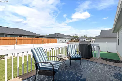 700 SE Tokay St, Winston, OR 97496 - Photo 38