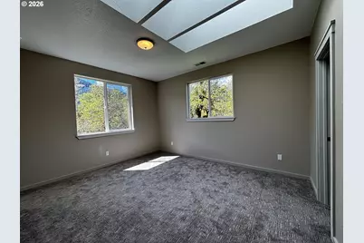 47426 School St, Oakridge, OR 97463 - Photo 36