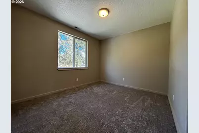 47426 School St, Oakridge, OR 97463 - Photo 40