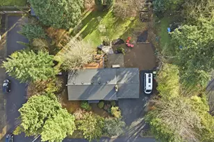 10050 NW Brady Ln, Portland, OR 97229 - Photo 34