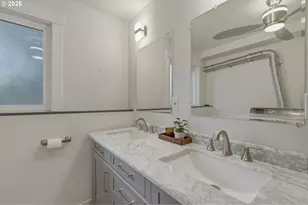 10050 NW Brady Ln, Portland, OR 97229 - Photo 22