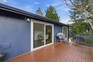 10050 NW Brady Ln, Portland, OR 97229 - Photo 26
