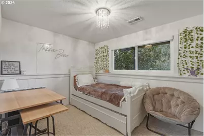 10050 NW Brady Ln, Portland, OR 97229 - Photo 22