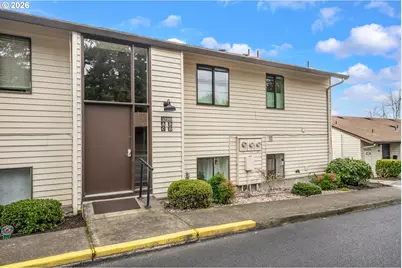 12160 SW Royal Ct #D, King City, OR 97224 - Photo 2