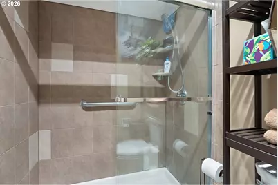 12160 SW Royal Ct #D, King City, OR 97224 - Photo 20