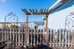 2901 E 2nd St, Newberg, OR 97132 - Photo 40