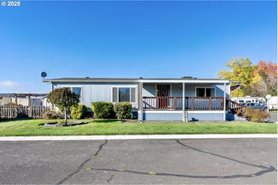 2901 E 2nd St #60, Newberg, OR 97132 - Photo 2
