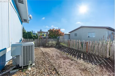 2901 E 2nd St #60, Newberg, OR 97132 - Photo 38