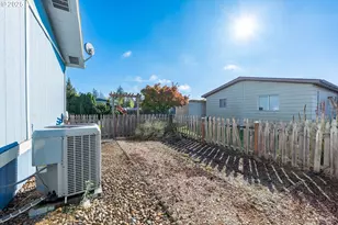 2901 E 2nd St, Newberg, OR 97132 - Photo 38