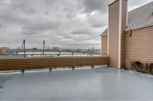 305 S Montgomery St, Portland, OR 97201 - Photo 42