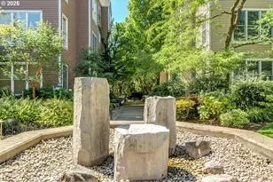 305 S Montgomery St, Portland, OR 97201 - Photo 30