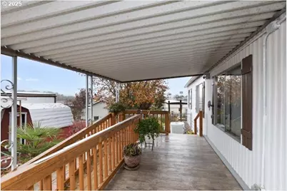 406 Shadow Ranch Ln, Roseburg, OR 97470 - Photo 26