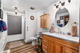 406 Shadow Ranch Ln, Roseburg, OR 97470 - Photo 22