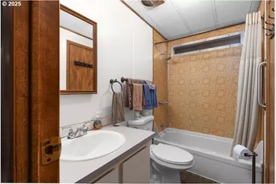 406 Shadow Ranch Ln, Roseburg, OR 97470 - Photo 18