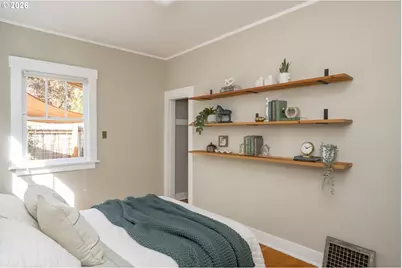 615 SE Spokane St, Portland, OR 97202 - Photo 28
