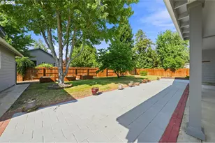 104 Kenya Ct, Winston, OR 97496 - Photo 32