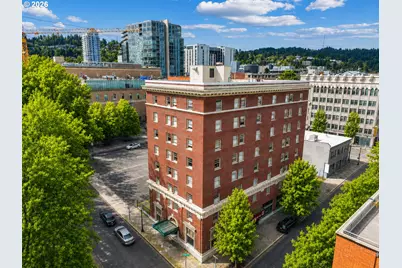 1005 SW Park Ave #204, Portland, OR 97205 - Photo 1