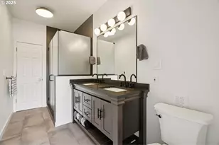 2378 Falcon Dr, West Linn, OR 97068 - Photo 36