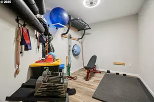 2378 Falcon Dr, West Linn, OR 97068 - Photo 38