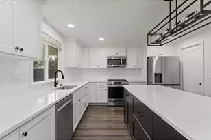 3270 SW 180th Pl, Beaverton, OR 97003 - Photo 14