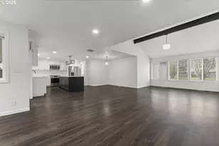 3270 SW 180th Pl, Beaverton, OR 97003 - Photo 10