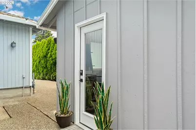 3714 SE Palmire Ct, Hillsboro, OR 97123 - Photo 46