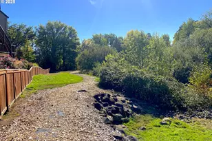 2216 NE 158th St, Vancouver, WA 98686 - Photo 34