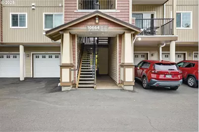 10664 NE Holly St #102, Hillsboro, OR 97006 - Photo 2