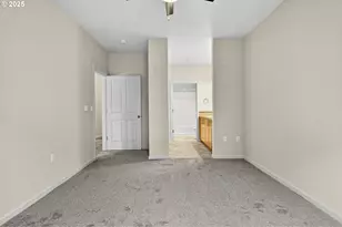 10664 NE Holly St, Hillsboro, OR 97006 - Photo 14