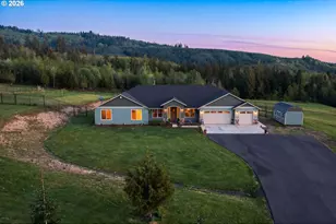 192 Cross Creek Rd, Kelso, WA 98626 - Photo 2