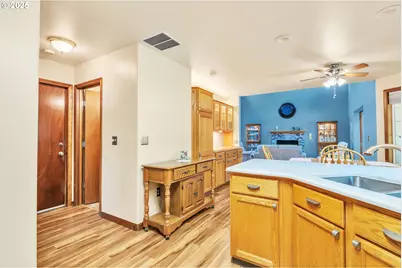 114 Calumet Cir, Eugene, OR 97401 - Photo 20