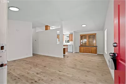 19324 Spring Valley Dr, Oregon City, OR 97045 - Photo 6