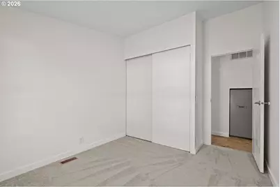 19324 Spring Valley Dr, Oregon City, OR 97045 - Photo 20