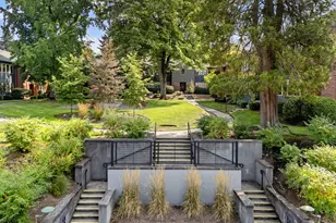 235 NE 61st Ave, Portland, OR 97213 - Photo 22